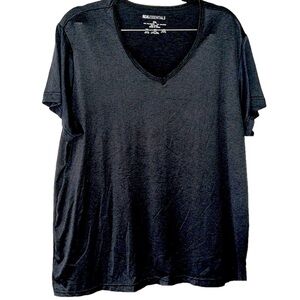 Real Essentials Tee Shirt, Size 2XL, PTP 22", Length 26", Black w/gray shimmer